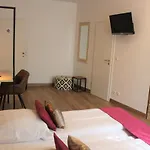 Am Blumenhaus 2* Μπάμπεργκ