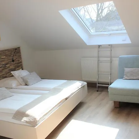 Am Blumenhaus Szálloda