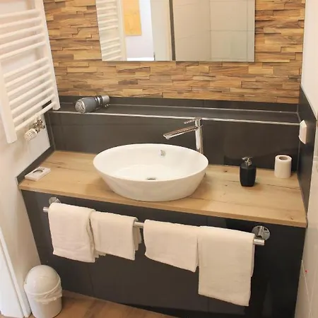 암 블루먼하우스 2*